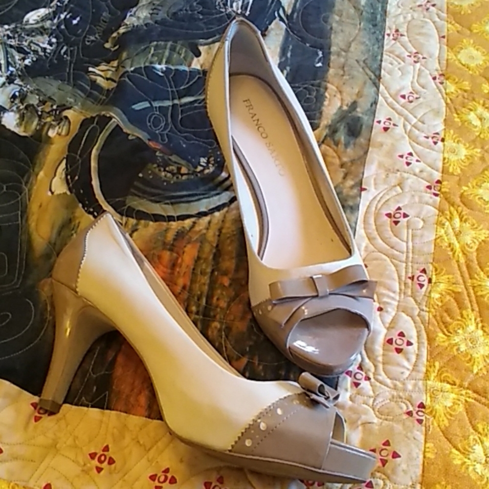 Shoes good condition